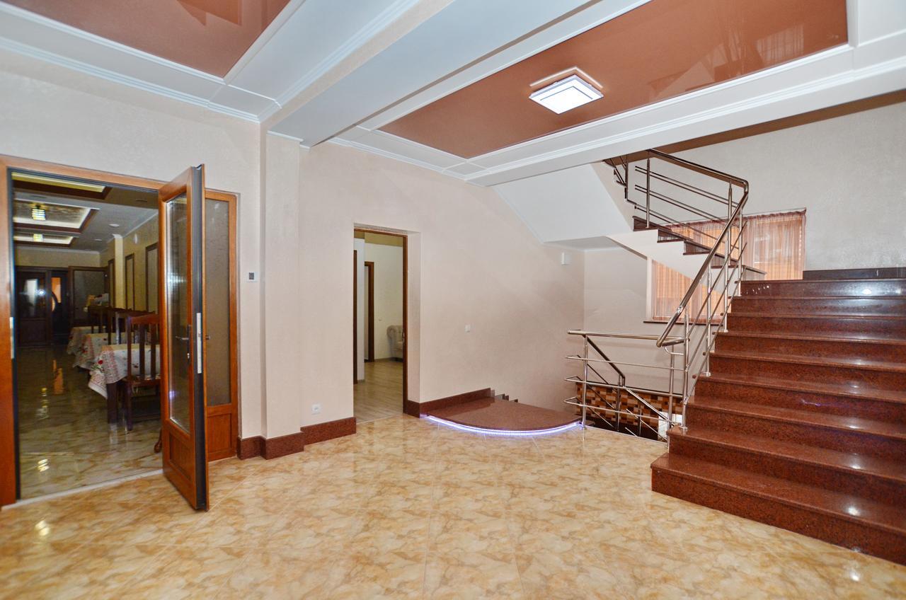ميكوليتشن Apart-Hotel Orlan المظهر الخارجي الصورة